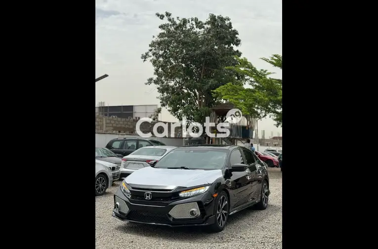 FOREIGN USED 2017 HONDA CIVIC TOURING for sale in Abuja