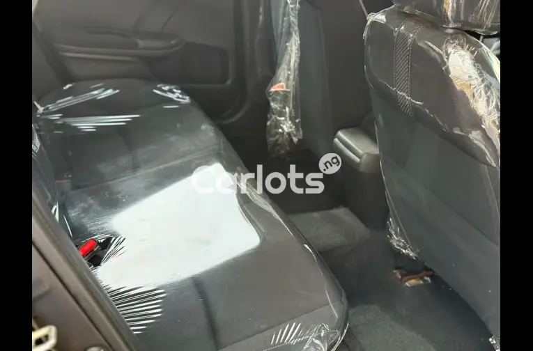 FOREIGN USED 2016 HONDA CIVIC for sale in Abuja, FCT - photo 3 of 5