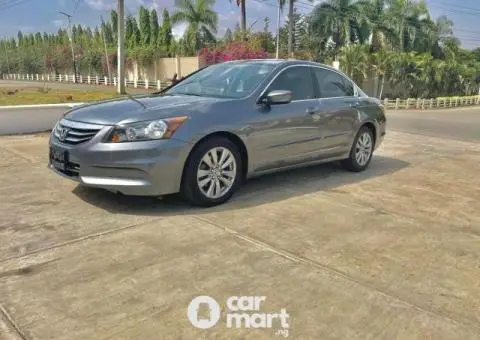 Super clean 2012 Honda Accord - 1/5