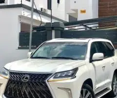 Lexus LX570 2017 SuperSport Foreign Used - 1