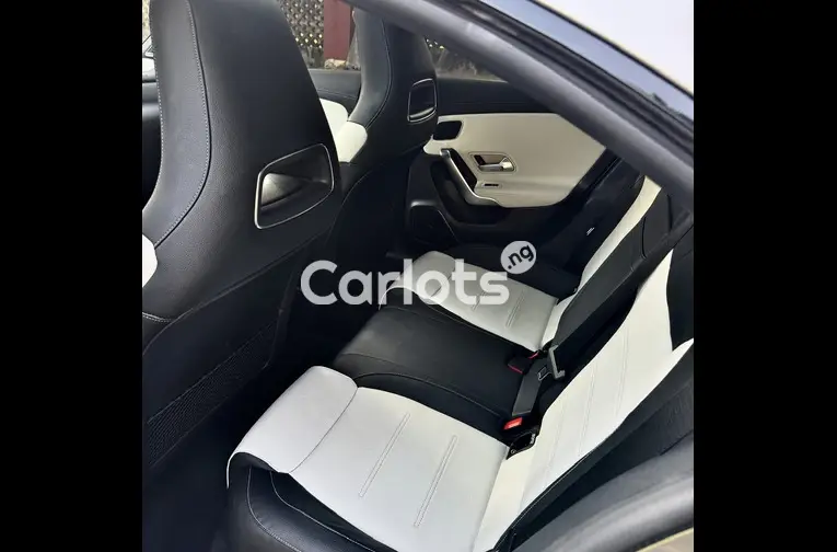 Foreign Used 2020 MERCEDES BENZ CLA35 AMG for sale in Abuja, FCT - photo 3 of 5