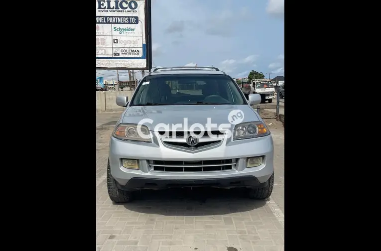 Nigerian Used Super Clean 2005 Acura MDX for sale in Ajah, Lagos - thumbnail 1