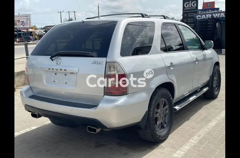 Nigerian Used Super Clean 2005 Acura MDX for sale in Ajah, Lagos - photo 4 of 5
