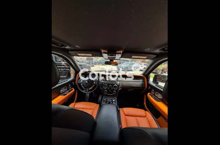 Brand New 2020 ROLLS ROYCE CULLINAN BLACK BADGE for sale in Abuja, FCT - thumbnail 3