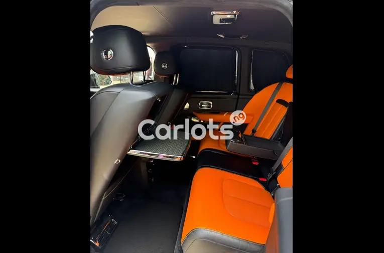 Brand New 2020 ROLLS ROYCE CULLINAN BLACK BADGE for sale in Abuja, FCT - photo 4 of 5