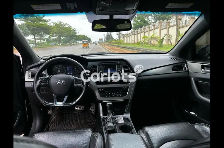 2015 HYUNDAI SONATA SPORT 2.0T for sale in Abuja, FCT - photo 2 of 5