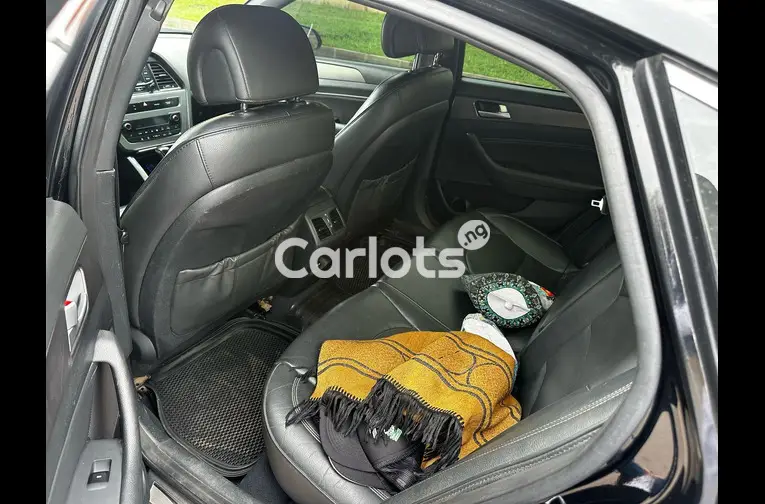 2015 HYUNDAI SONATA SPORT 2.0T for sale in Abuja, FCT - photo 4 of 5