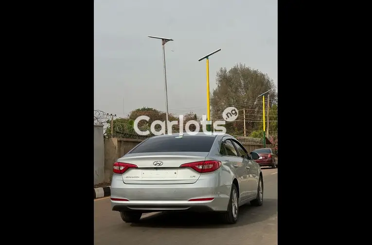 FOREIGN USED 2016 HYUNDAI SONATA LPI for sale in Kaduna, Kaduna - thumbnail 4