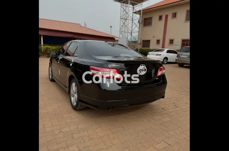 TOKS STANDARD 2011 TOYOTA CAMRY SE for sale in Kaduna, Kaduna - thumbnail 5