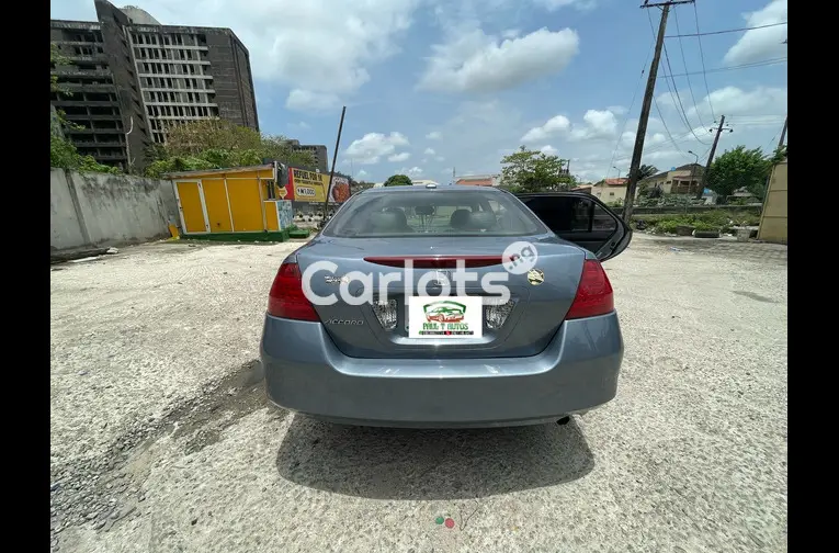 Nigerian Used Clean 2007 Honda Accord for sale in Ikoyi, Lagos - photo 5 of 5