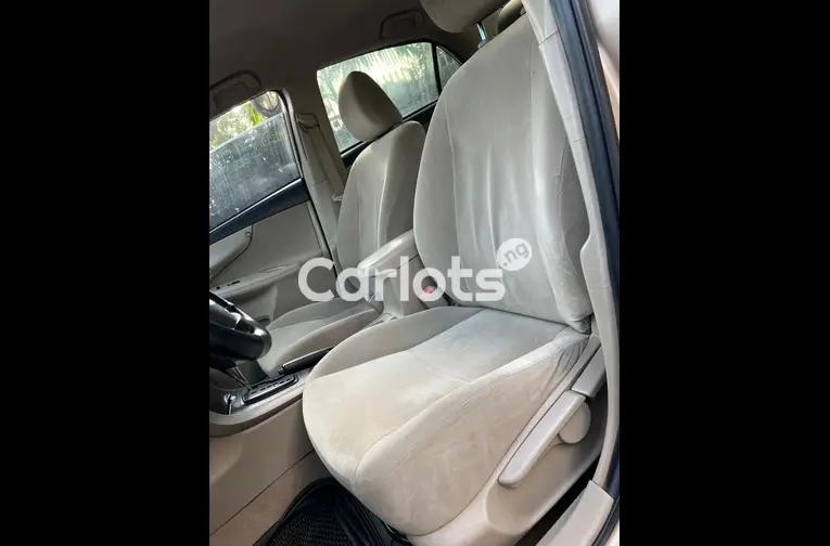 2013 TOYOTA COROLLA LE for sale in Kaduna, Kaduna - thumbnail 4