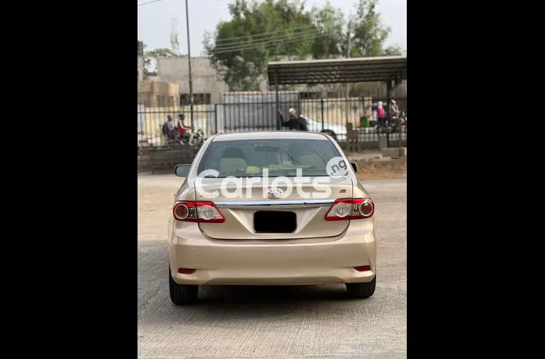 2013 TOYOTA COROLLA LE for sale in Kaduna, Kaduna - thumbnail 5