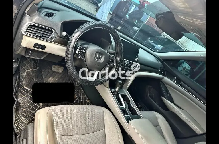 2019 KEYLESS HONDA ACCORD for sale in Abuja, FCT - photo 2 of 5