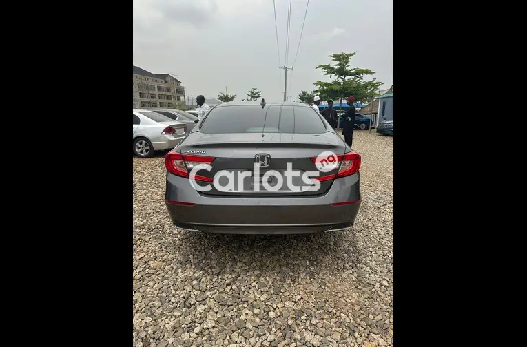 2019 KEYLESS HONDA ACCORD for sale in Abuja, FCT - thumbnail 4