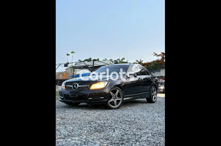 2011 MERCEDES BENZ C300 for sale in Abuja, FCT - photo 1 of 5