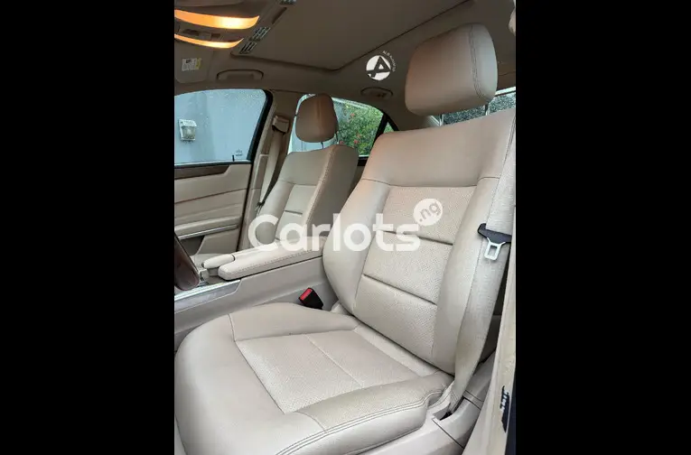 2014 Mercedes Benz E 350 4Matic - 3/5