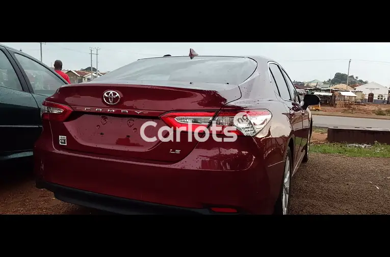 Nigerian Used 2020 Toyota Camry LE for sale in Abuja, FCT - thumbnail 5