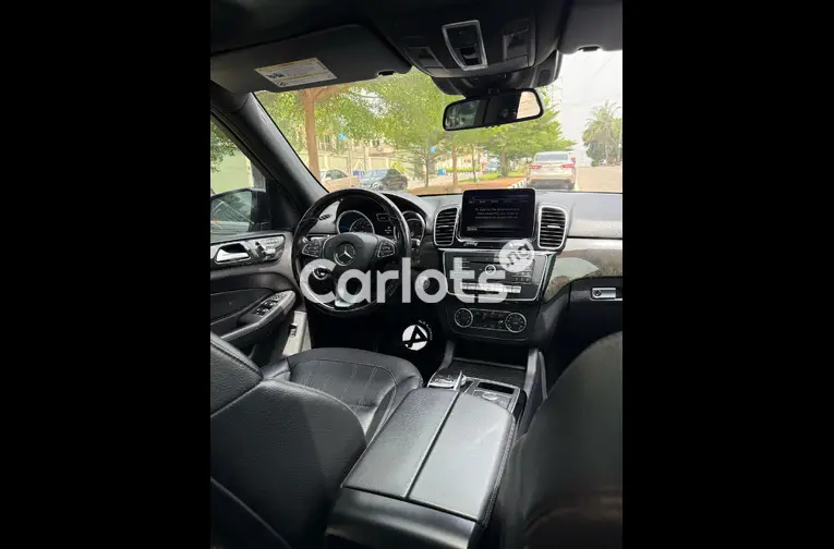 2016 Mercedes Benz GLE 350 4Matic - 2/5