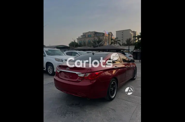 2011 Hyundai Sonata Limited - 5/5