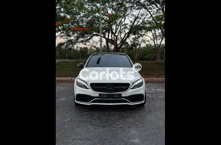 FOREIGN USED 2018 MERCEDES BENZ C43 AMG FULL OPTION for sale in Abuja, FCT - photo 2 of 5