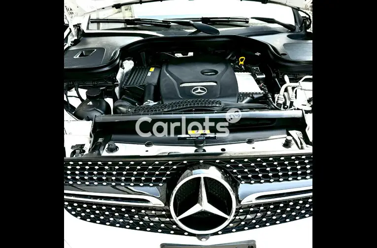 2018 Mercedes Benz GLC 300 coupe 4matic - 4/5