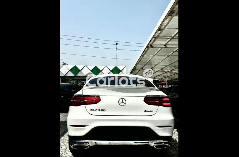 2018 Mercedes Benz GLC 300 coupe 4matic - 5/5