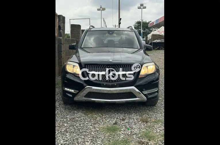 2014 UPGRADED MERCEDES BENZ GLK350 for sale in Abuja, FCT - photo 1 of 5