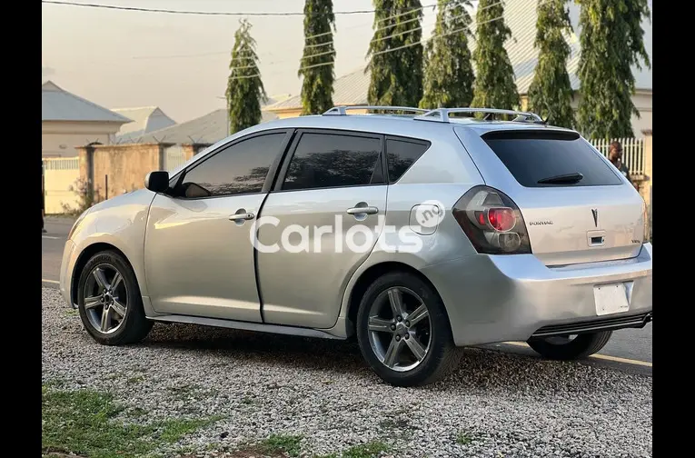 Nigerian Used 2009 PONTIAC VIBE for sale in Abuja - thumbnail 5