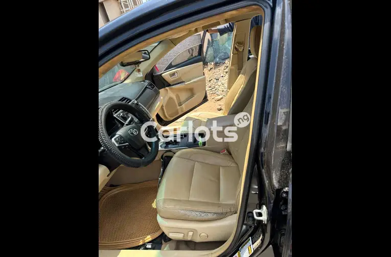 2016 TOYOTA CAMRY XLE for sale in Kaduna, Kaduna - photo 2 of 4