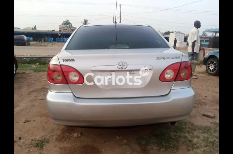 FEW MONTHS USED 2006 TOYOTA COROLLA for sale in Kaduna - thumbnail 5