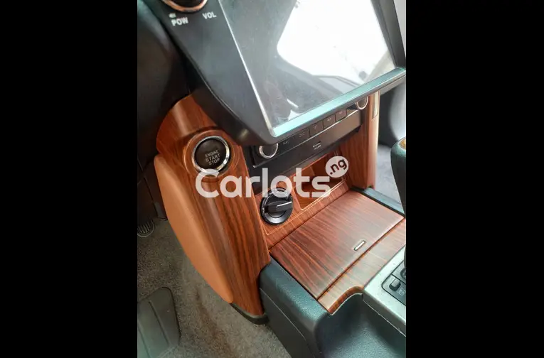 Toyota LandCruiser Prado 2022 Upgraded for sale in Lagos, Lagos - thumbnail 2
