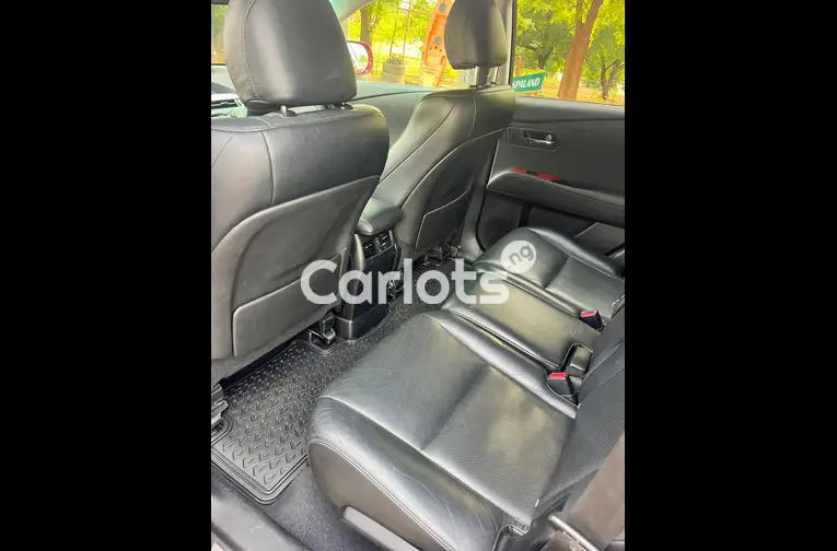 Foreign used 2011 Lexus Rx350 for sale in Abuja, FCT - photo 3 of 5