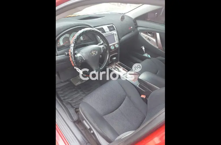 Few months used 2008 Toyota Camry Sport - 4/5