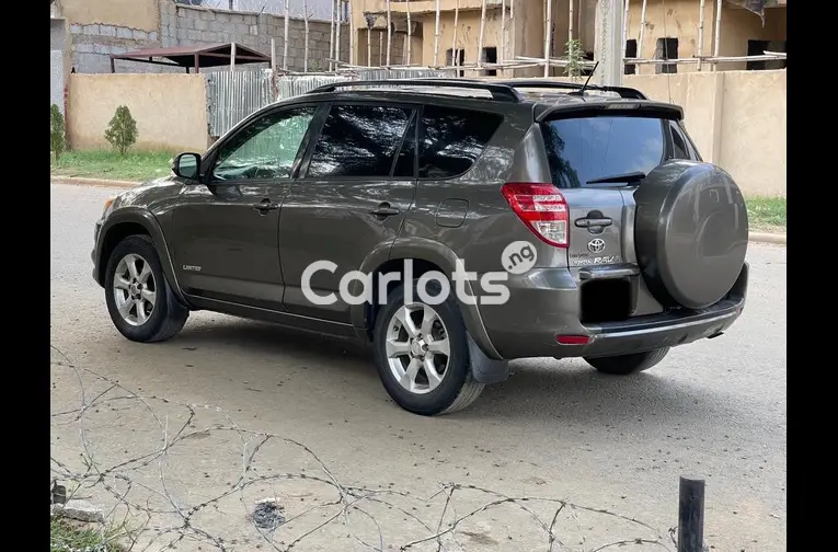 2010 TOYOTA RAV4 for sale in Abuja, FCT - photo 5 of 5