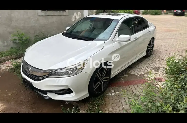 2016 HONDA ACCORD FULL OPTION for sale in Abuja