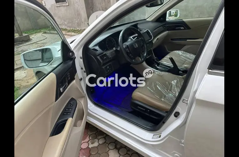 2016 HONDA ACCORD FULL OPTION for sale in Abuja, FCT - photo 2 of 5