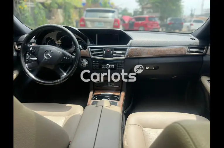 2012 MERCEDES BENZ E350 FULL OPTION for sale in Abuja, FCT - photo 3 of 5