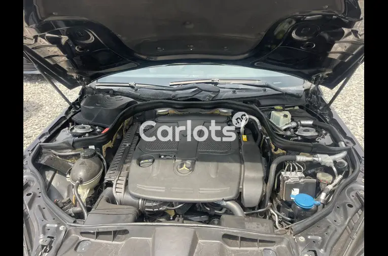 2012 MERCEDES BENZ E350 FULL OPTION for sale in Abuja, FCT - thumbnail 4