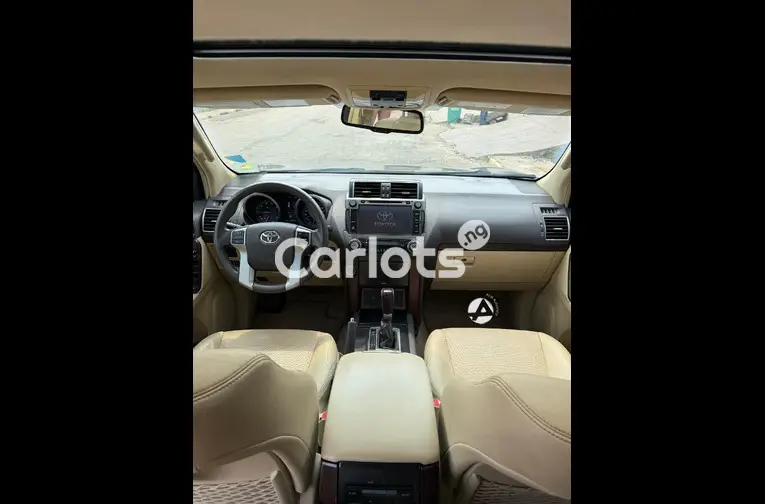 2016 Toyota Prado VX-R V6 - 2/5