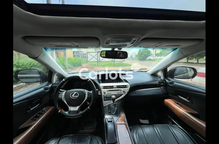 Nigerian Used 2014 LEXUS RX350 for sale in Abuja, FCT - thumbnail 3