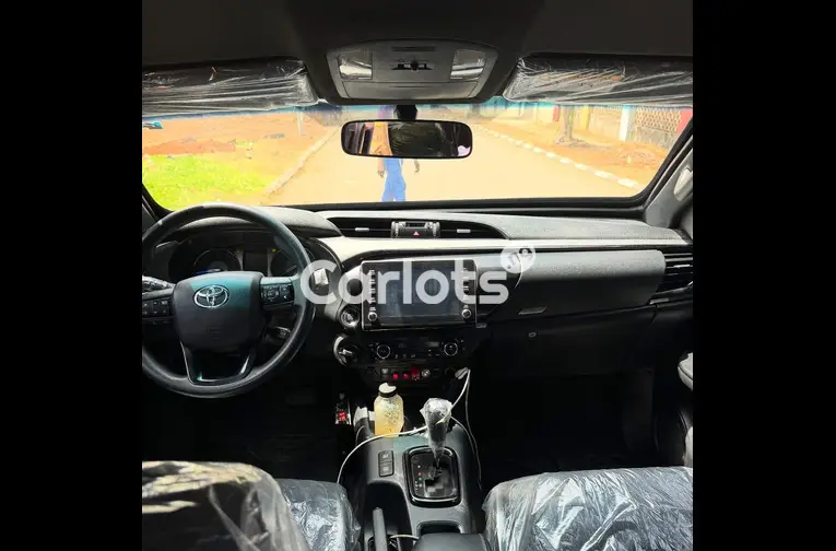 2021 BULLETPROOF TOYOTA HILUX ADVENTURE for sale in Abuja, FCT - thumbnail 2