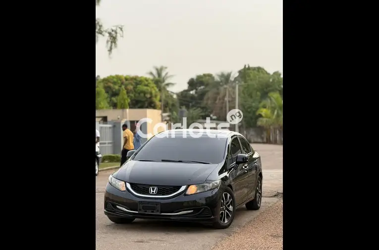2013 HONDA CIVIC - photo 1 of 5