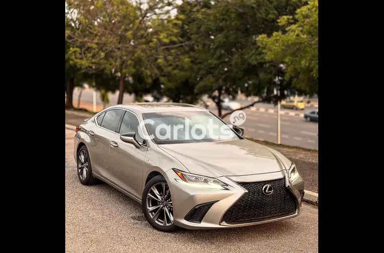 FOREIGN USED 2021 LEXUS ES250 F-SPORT for sale in Abuja, FCT - photo 1 of 5