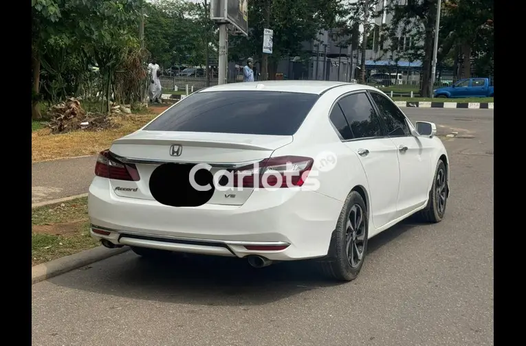 2016 UPGRADED HONDA ACCORD FULL OPTION for sale in Abuja, FCT - photo 4 of 5