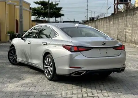 2019 LEXUS ES350 SEDAN Premium. - 5/5