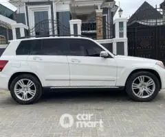 2015 Mercedes-Benz GLK350 4matic(full option) - 4