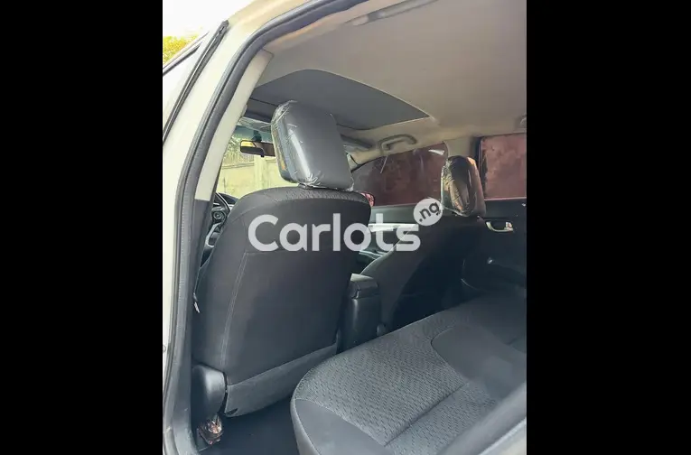 FOREIGN USED 2015 HONDA CIVIC FULL OPTION for sale in Kaduna, Kaduna - photo 3 of 5