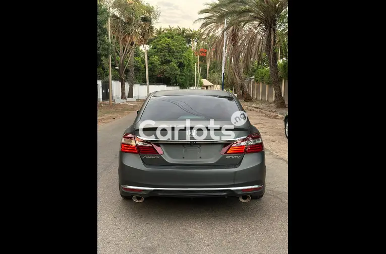 2016 UPGRADED HONDA ACCORD SPORT for sale in Kaduna, Kaduna - thumbnail 5