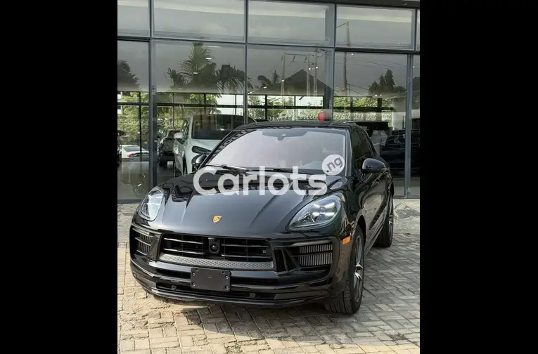 Foreign Used 2024 PORSCHE MACAN S for sale in Abuja, FCT - photo 1 of 5