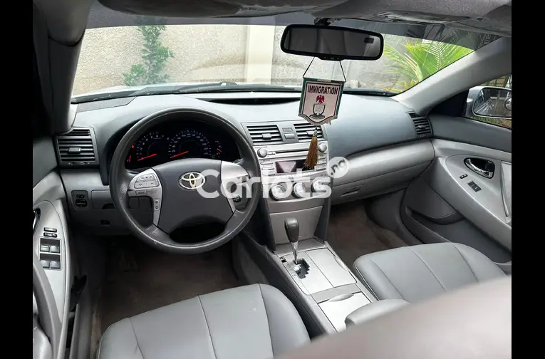 TOKS STANDARD 2010 TOYOTA CAMRY XLE for sale in Abuja, FCT - photo 3 of 5
